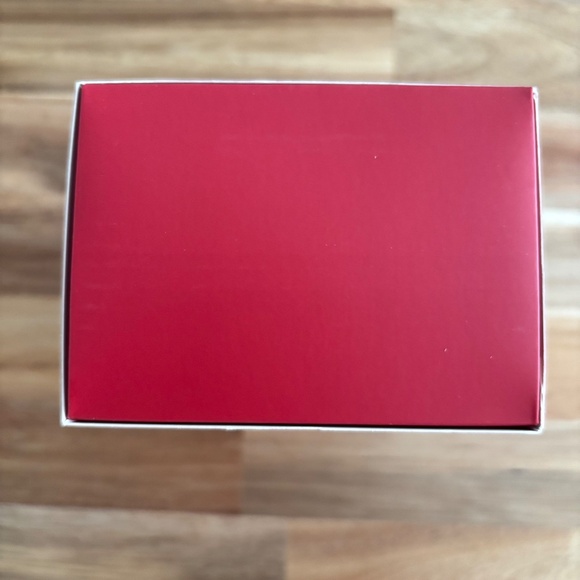 Lenox Peanuts Snoopy Sledding Into the Holidays 2021 Ornament - Picture 5 of 6